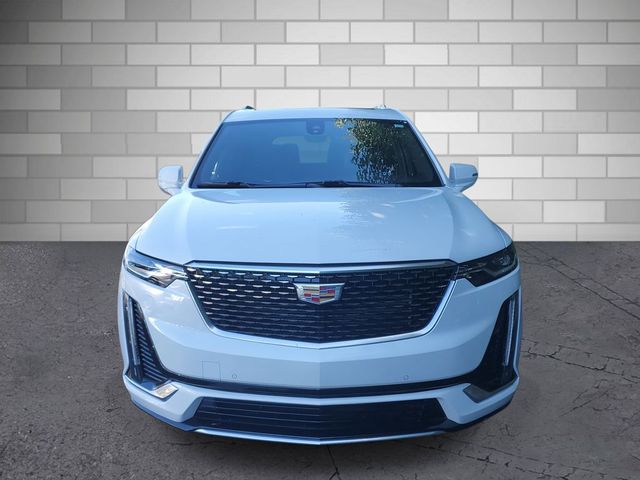 2025 Cadillac XT6 FWD Luxury