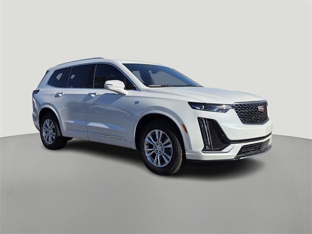 2025 Cadillac XT6 FWD Luxury
