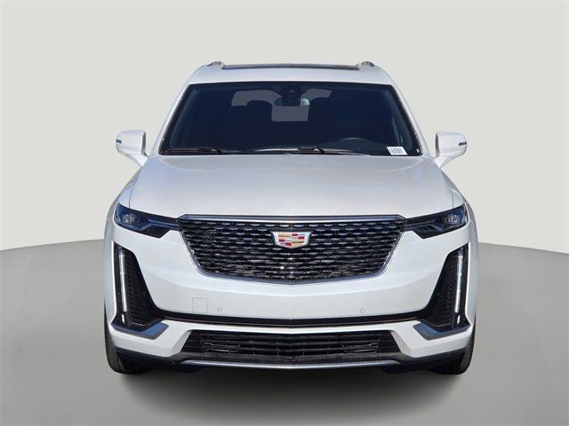 2025 Cadillac XT6 FWD Luxury