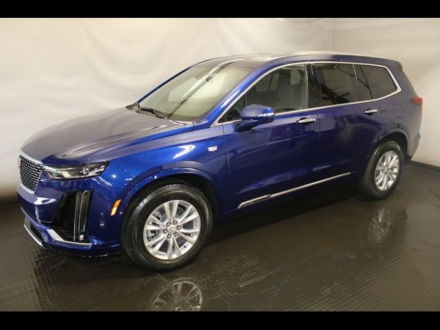 2025 Cadillac XT6 FWD Luxury