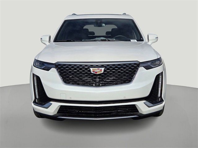 2025 Cadillac XT6 FWD Luxury