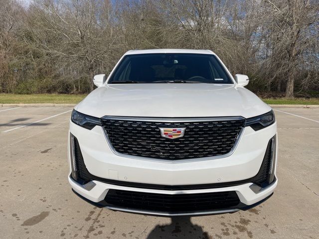 2025 Cadillac XT6 FWD Luxury