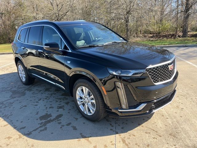 2025 Cadillac XT6 FWD Luxury
