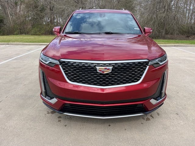 2025 Cadillac XT6 FWD Luxury