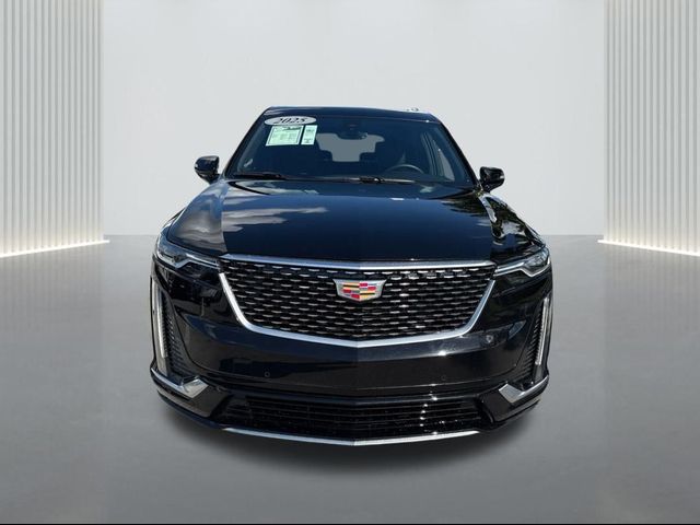 2025 Cadillac XT6 FWD Luxury
