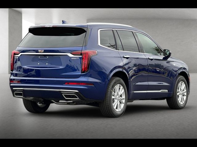 2025 Cadillac XT6 FWD Luxury