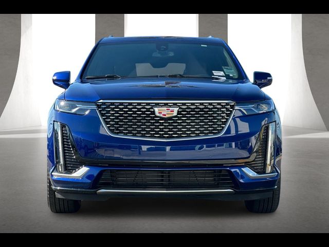 2025 Cadillac XT6 FWD Luxury