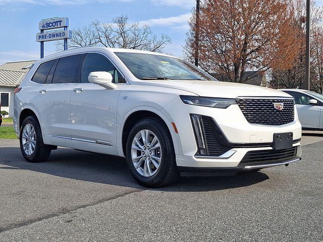 2025 Cadillac XT6 AWD Luxury