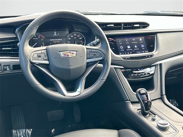 2025 Cadillac XT6 AWD Luxury