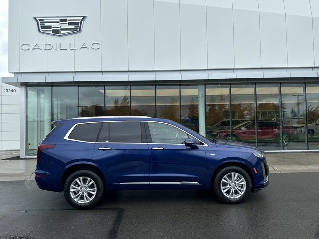 2025 Cadillac XT6 AWD Luxury