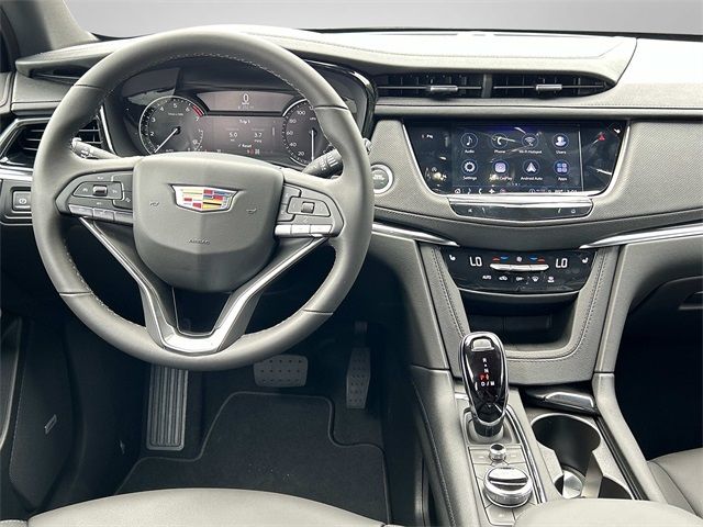 2025 Cadillac XT6 AWD Luxury