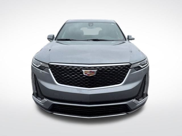 2025 Cadillac XT6 AWD Luxury