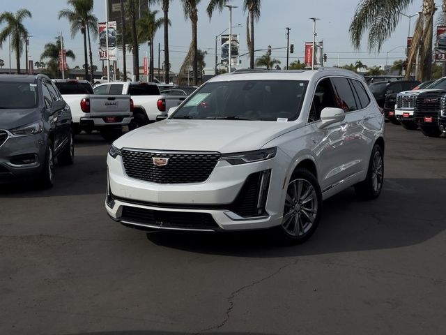 2025 Cadillac XT6 Premium Luxury