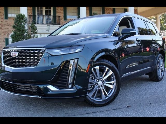 2025 Cadillac XT6 Premium Luxury