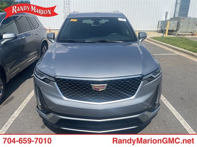 2025 Cadillac XT6 Premium Luxury