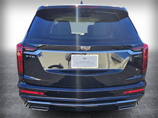 2025 Cadillac XT6 Premium Luxury