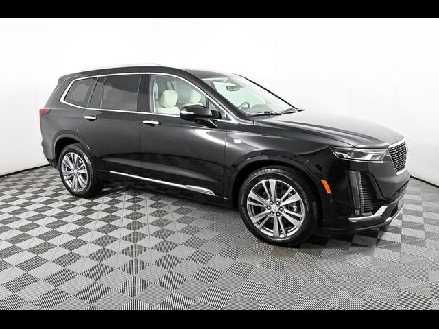 2025 Cadillac XT6 Premium Luxury