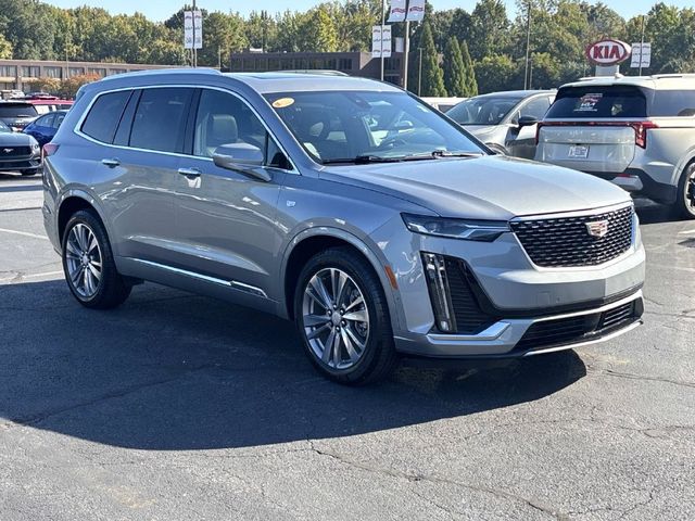 2025 Cadillac XT6 Premium Luxury