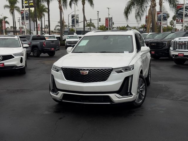 2025 Cadillac XT6 Premium Luxury