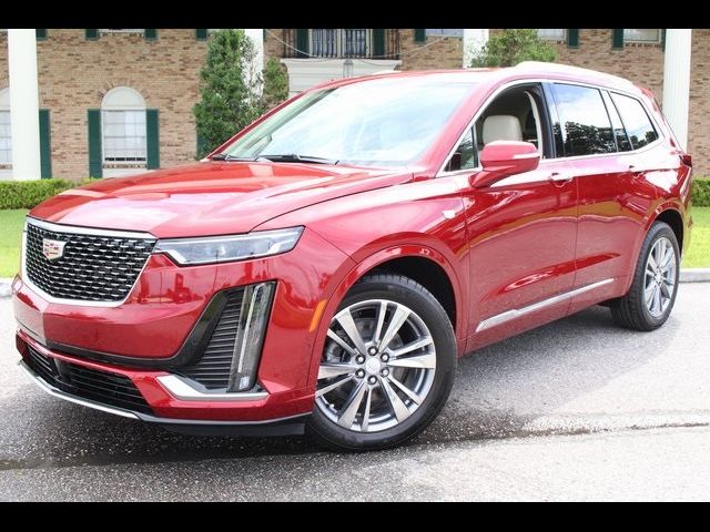 2025 Cadillac XT6 Premium Luxury