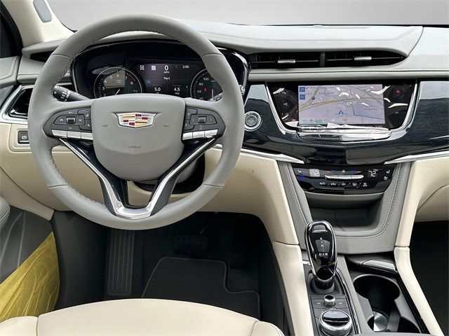 2025 Cadillac XT6 Premium Luxury