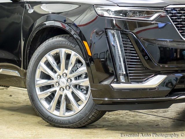 2025 Cadillac XT6 Premium Luxury