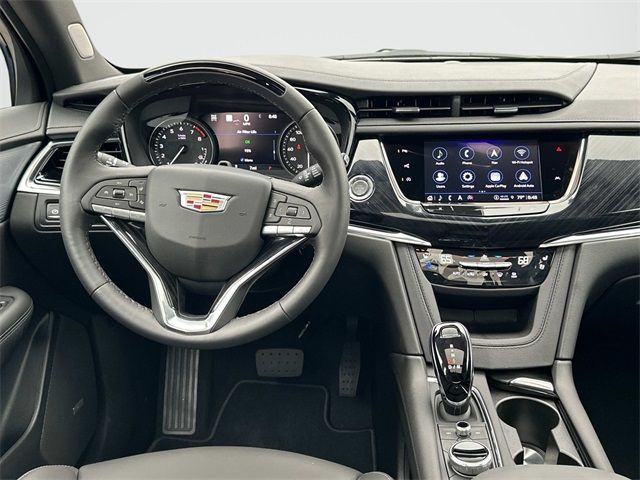 2025 Cadillac XT6 Premium Luxury