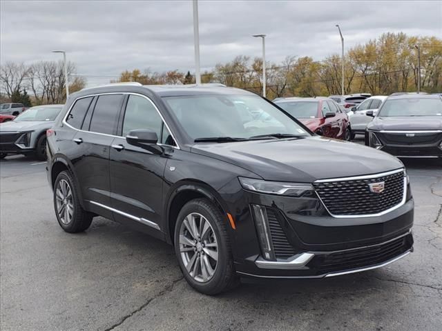 2025 Cadillac XT6 Premium Luxury