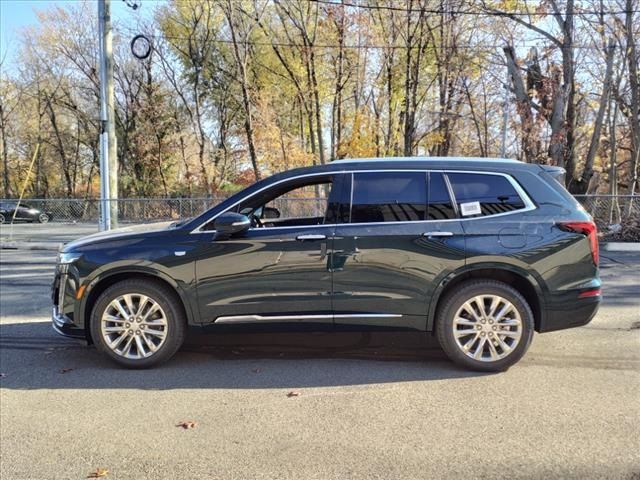 2025 Cadillac XT6 Premium Luxury