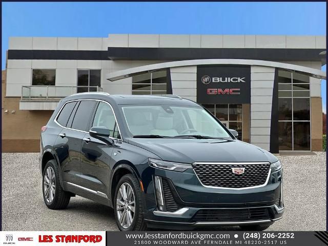 2025 Cadillac XT6 Premium Luxury