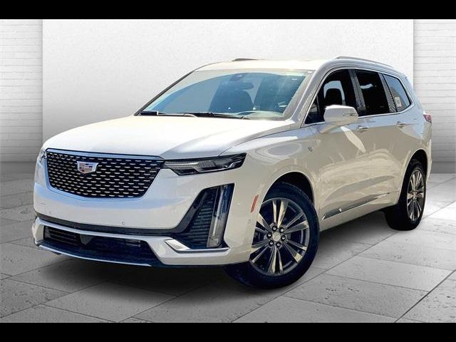 2025 Cadillac XT6 Premium Luxury