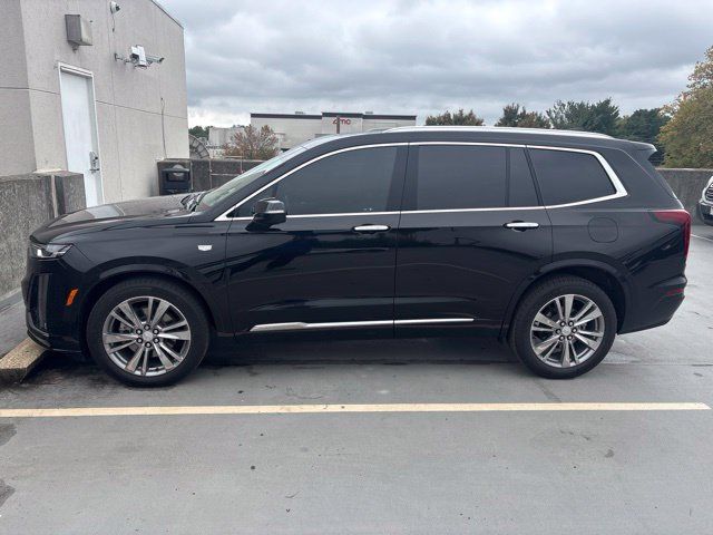 2025 Cadillac XT6 Premium Luxury