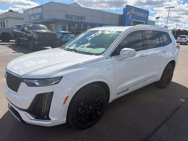 2025 Cadillac XT6 Premium Luxury