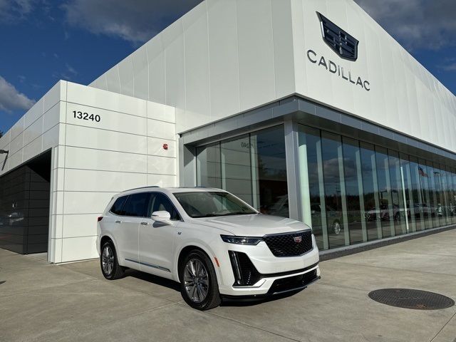 2025 Cadillac XT6 Premium Luxury