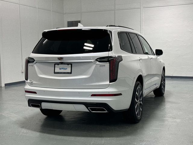 2025 Cadillac XT6 Sport