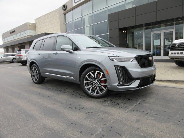 2025 Cadillac XT6 Sport