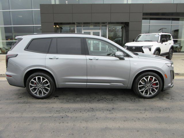 2025 Cadillac XT6 Sport