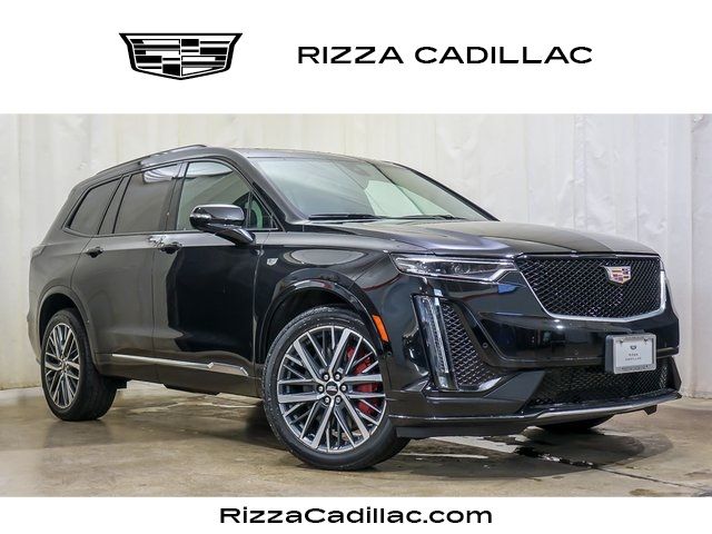 2025 Cadillac XT6 Sport