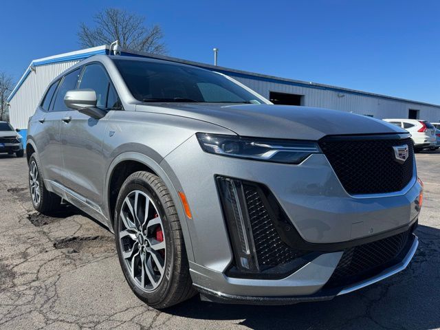 2025 Cadillac XT6 Sport