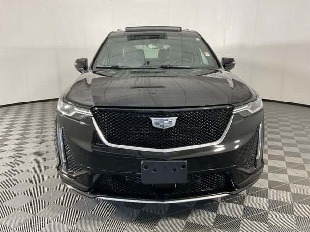 2025 Cadillac XT6 Sport