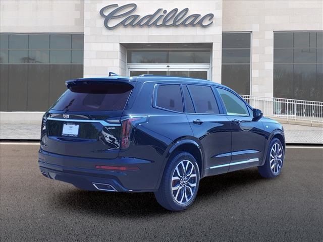 2025 Cadillac XT6 Sport