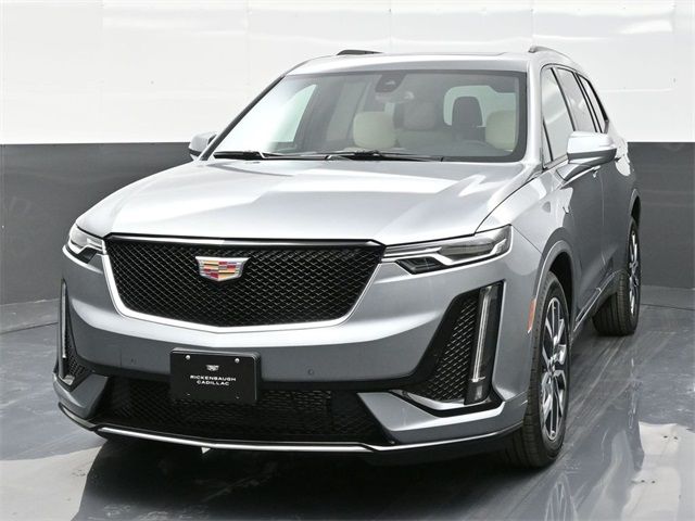 2025 Cadillac XT6 Sport