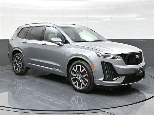 2025 Cadillac XT6 Sport