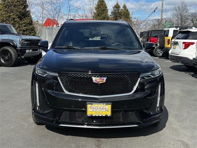 2025 Cadillac XT6 Sport