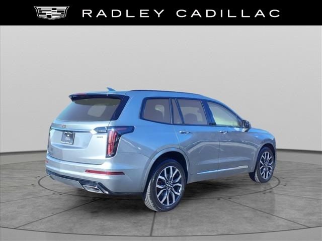 2025 Cadillac XT6 Sport