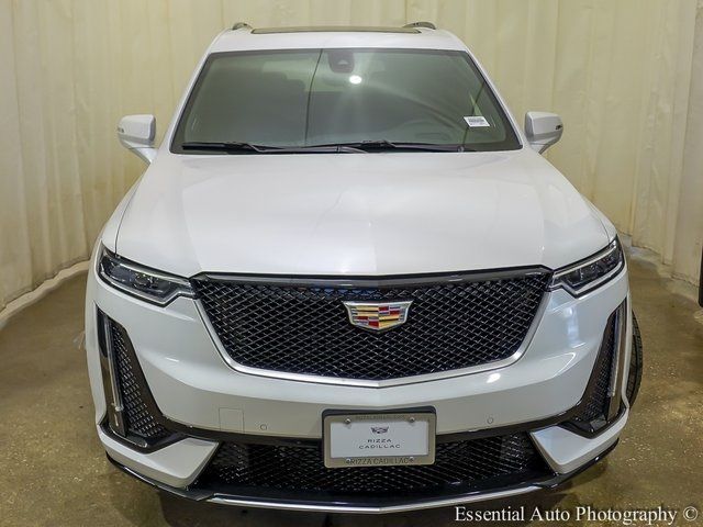 2025 Cadillac XT6 Sport