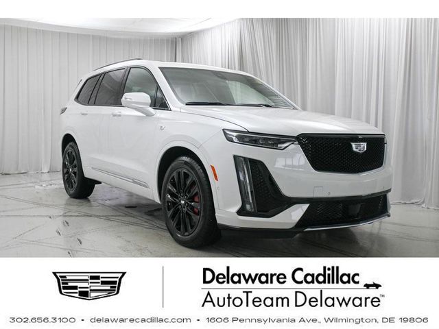 2025 Cadillac XT6 Sport