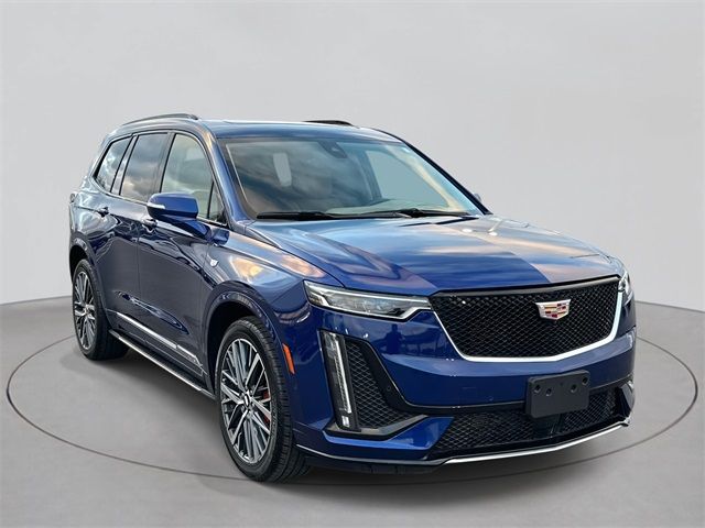 2025 Cadillac XT6 Sport