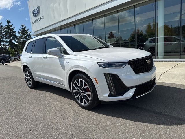 2025 Cadillac XT6 Sport