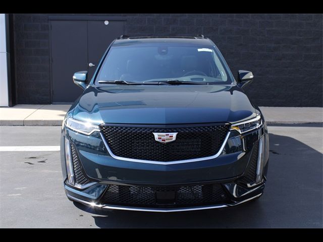 2025 Cadillac XT6 Sport